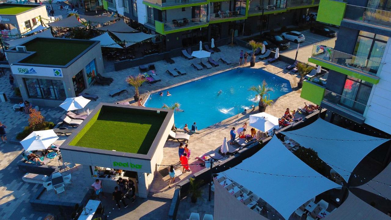 Appartamento Sole Alezzi Beach Năvodari Esterno foto