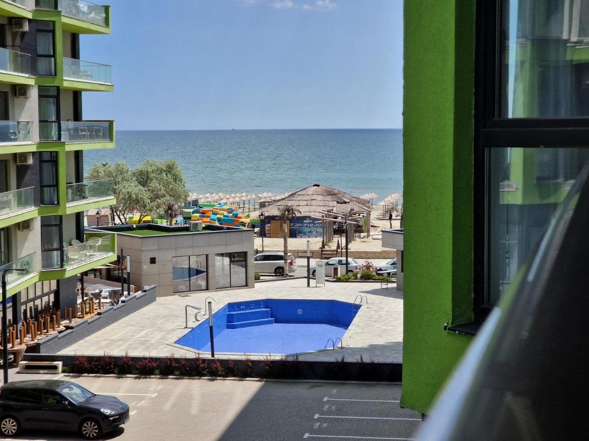 Appartamento Sole Alezzi Beach Năvodari Esterno foto