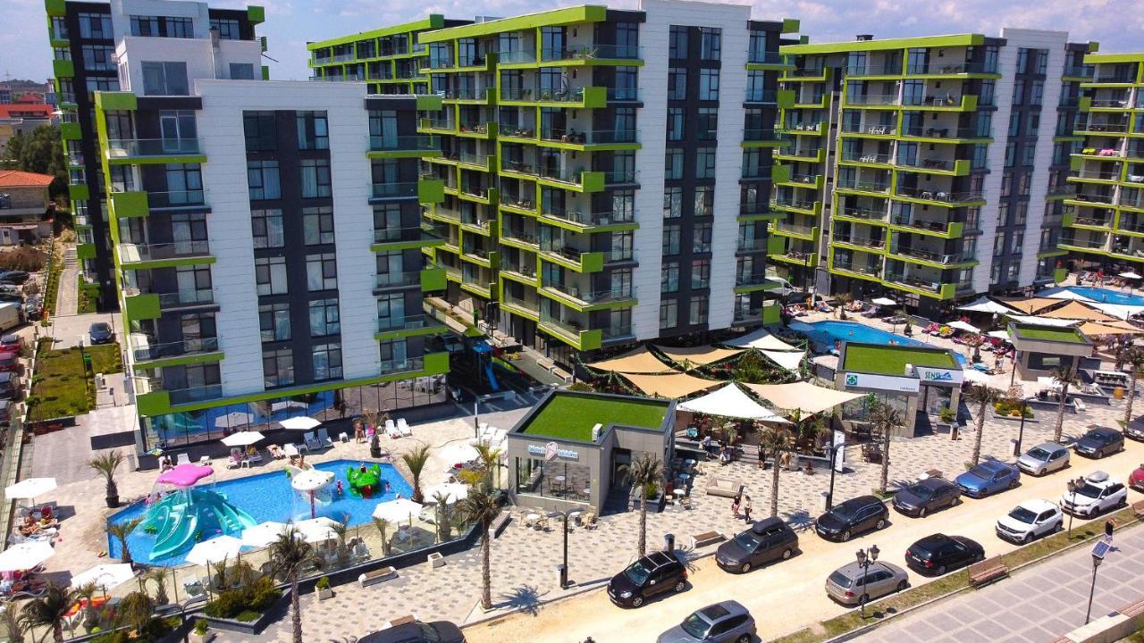 Appartamento Sole Alezzi Beach Năvodari Esterno foto